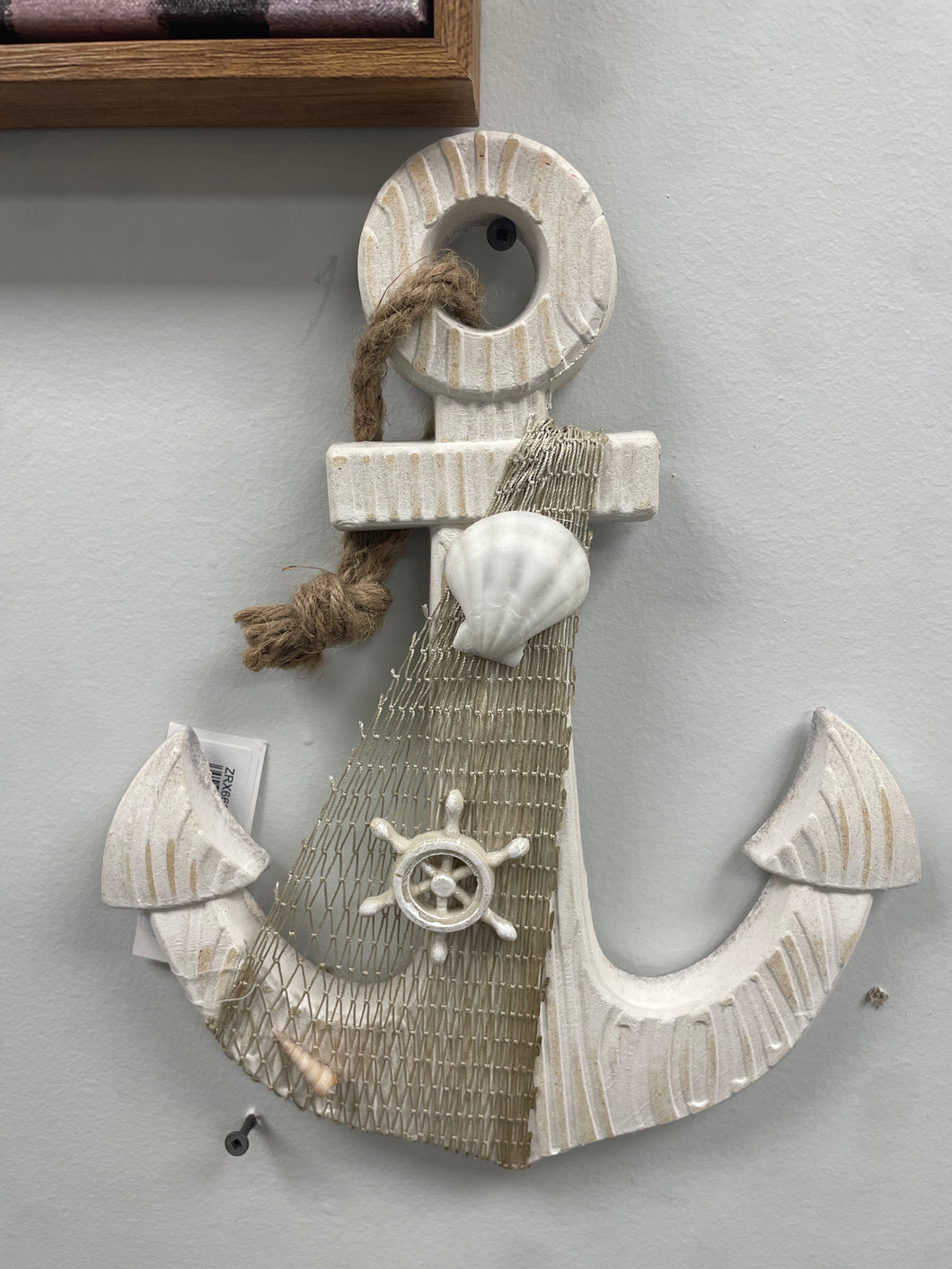 White Hanging Anchor with netting accent