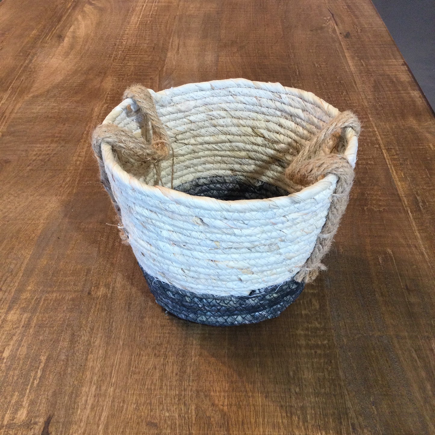 Round Basket with Jute Handles