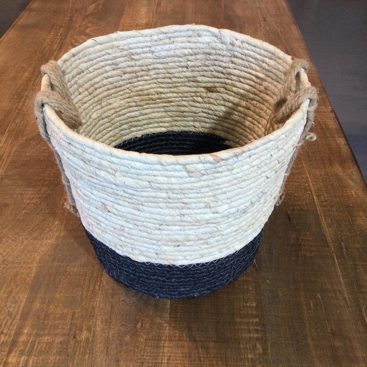 Round Basket with Jute Handles