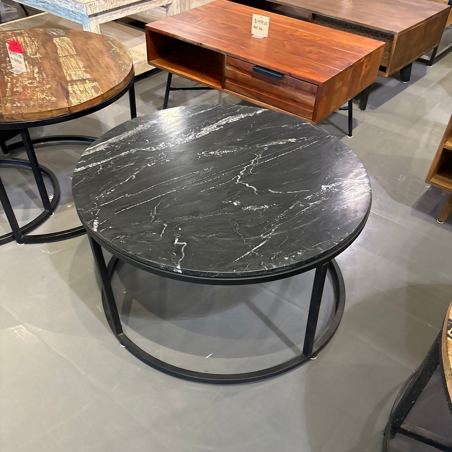 Black Marble round coffee table