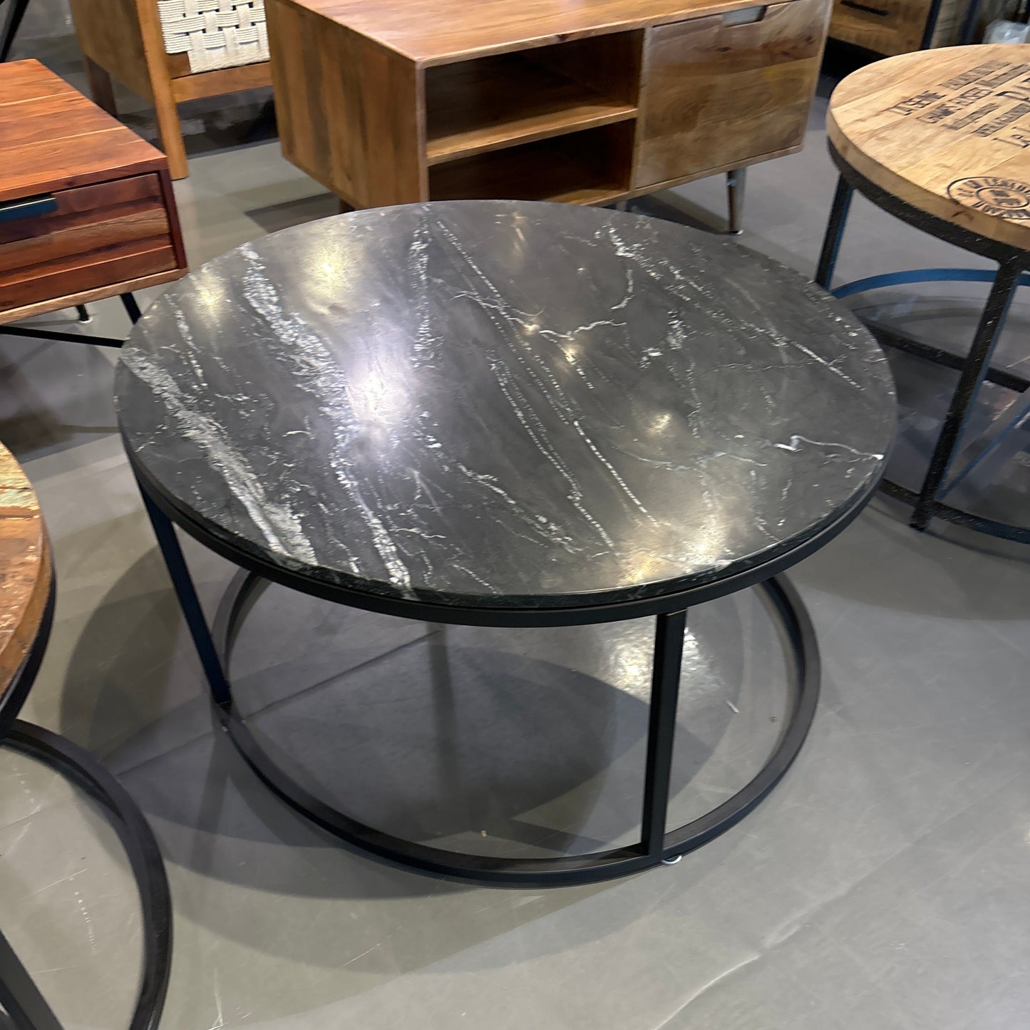 Black Marble round coffee table