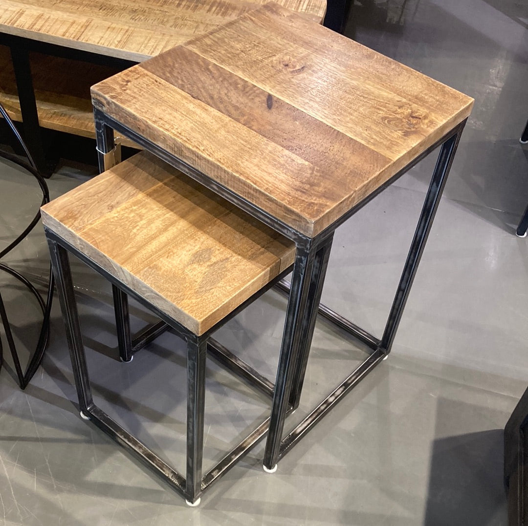 Danny Set of Two Nesting End tables