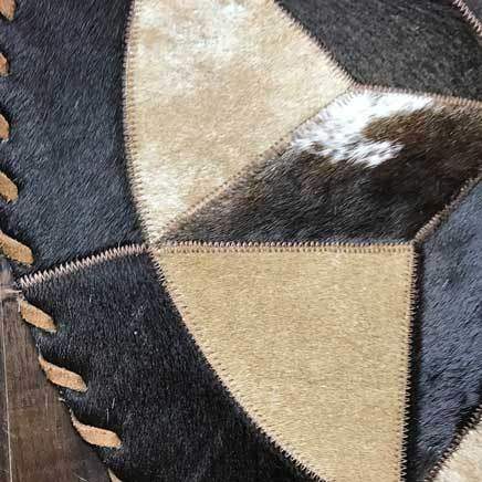 Cowhide 19 8 point placemat - center piece